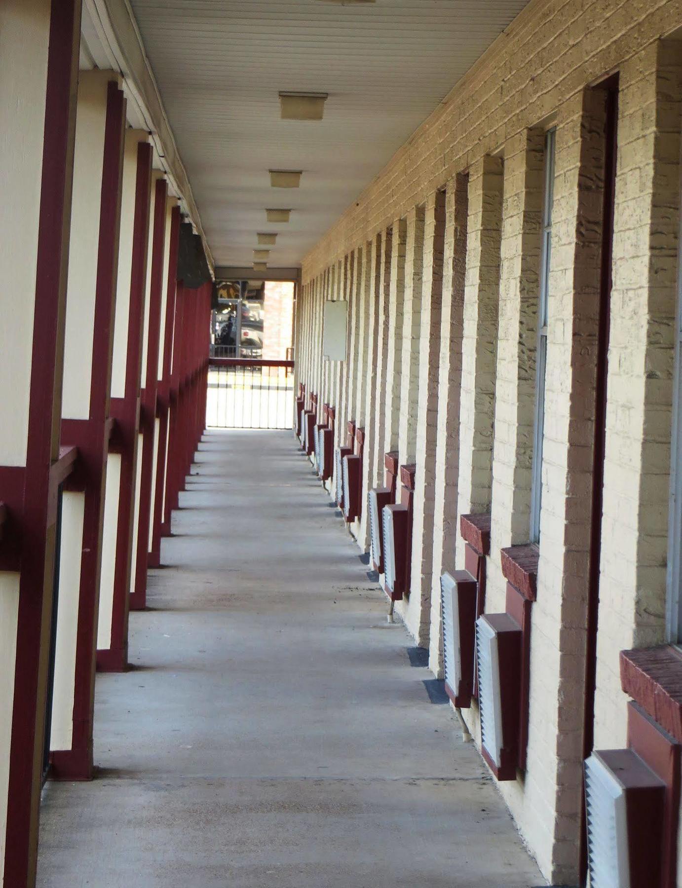 Sherman Inn Exterior foto